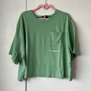 green oversized nike crop top